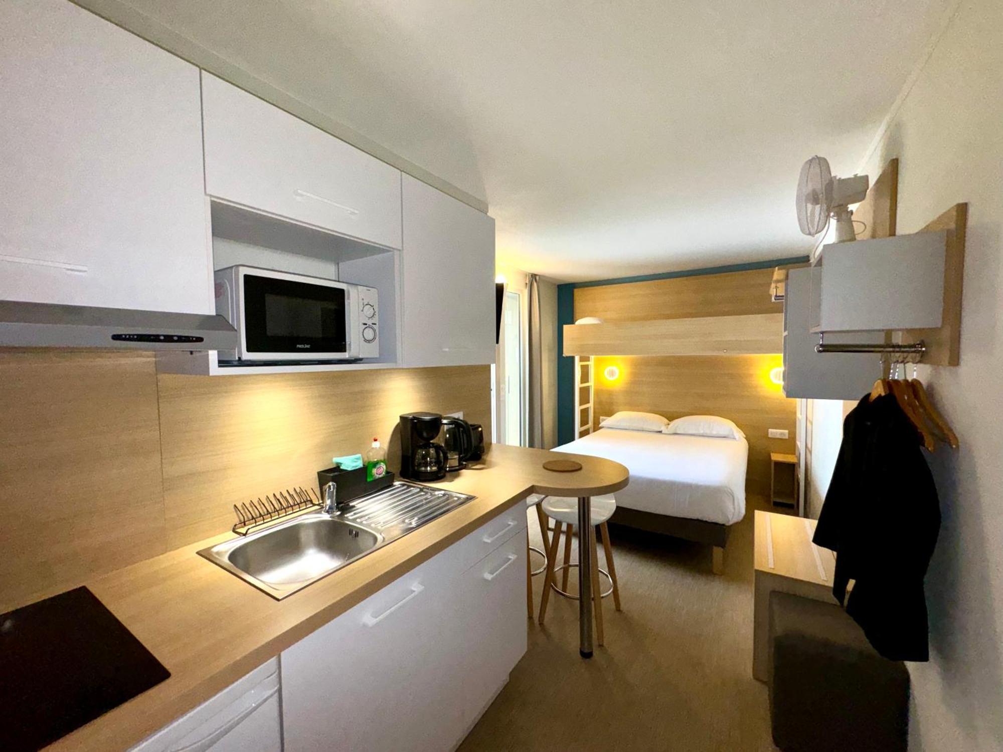 Kyriad Direct Saint Brieuc - Parc Des Expositions Tregueux Esterno foto